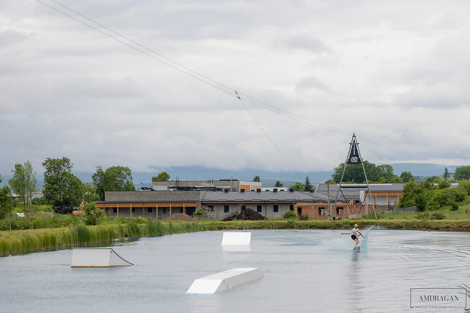 Facilitatea completă The Drop Collective